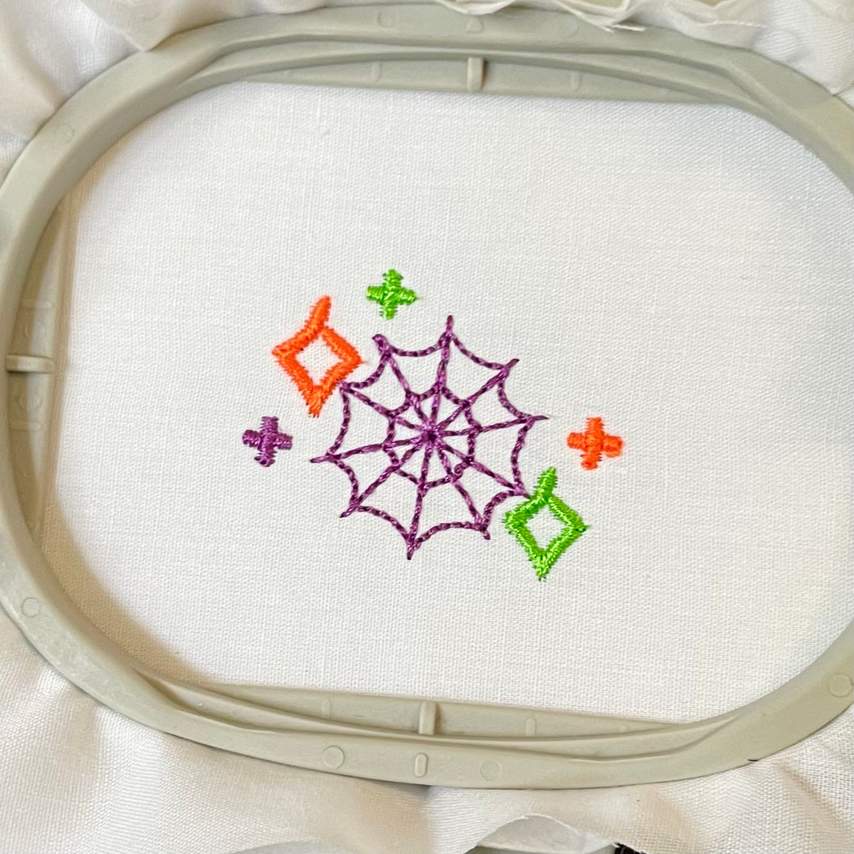 Spiderweb Sparkle Mini Accent