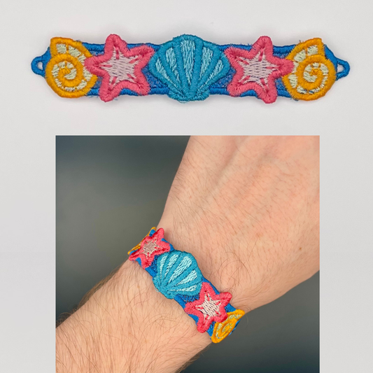 Ocean Shell Bracelet Freestanding Lace